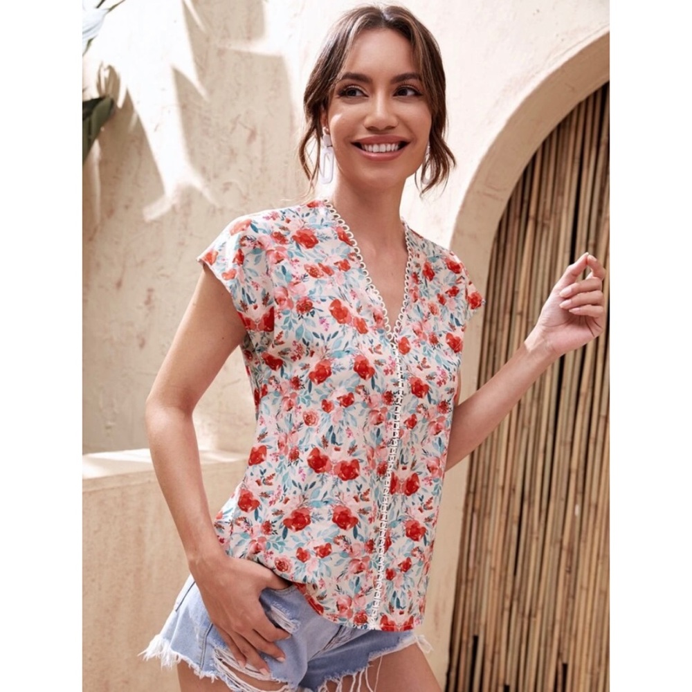Floral Crochet Insert V Neck Blouse NWOT